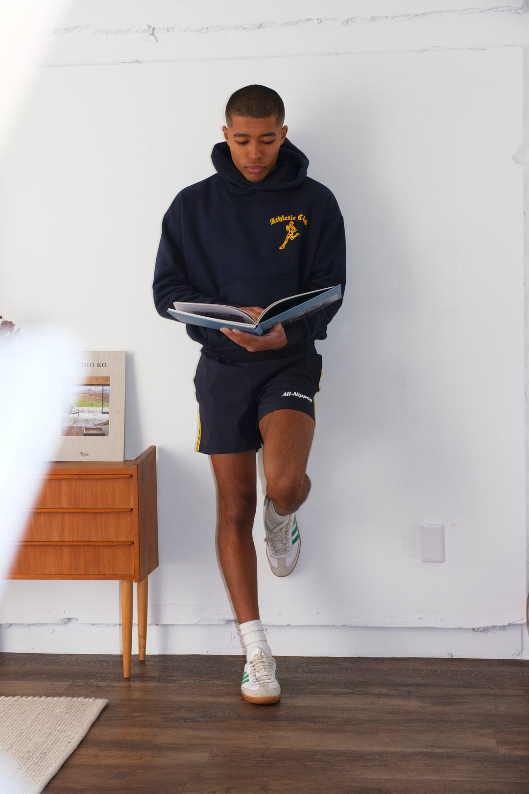 The Running man logo hoodie (Navy Blue) *PRE-ORDER