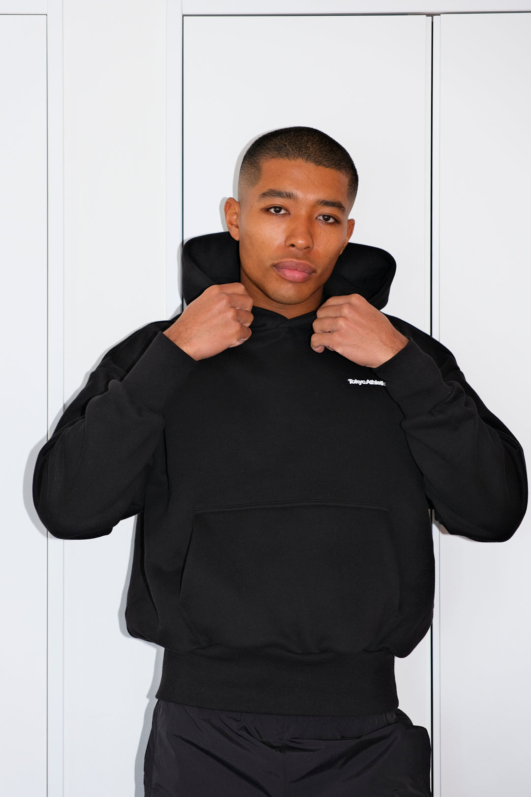 Tokyo Athletic Club basic logo cropped hoodie