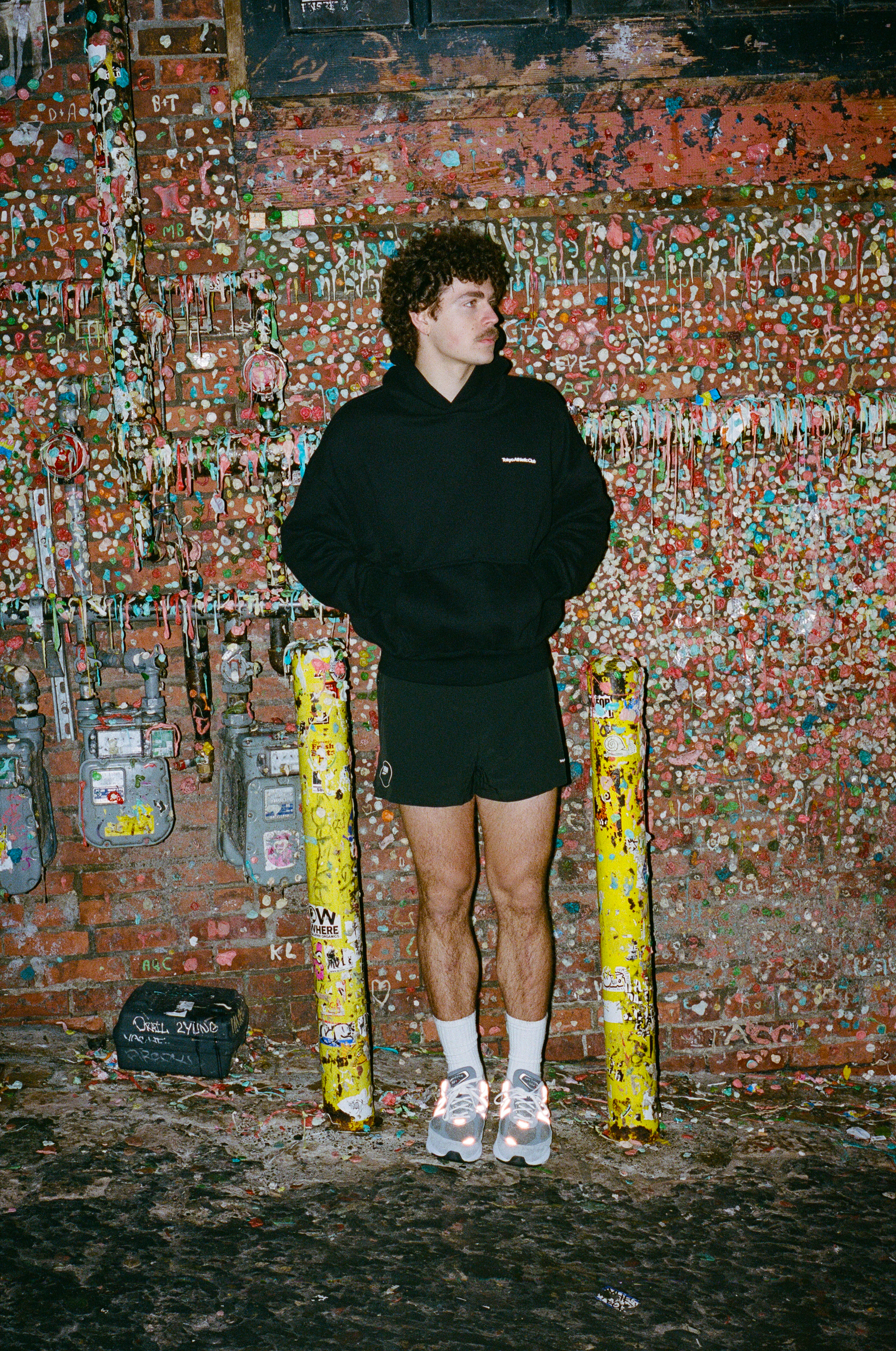 Tokyo Athletic Club basic logo cropped hoodie