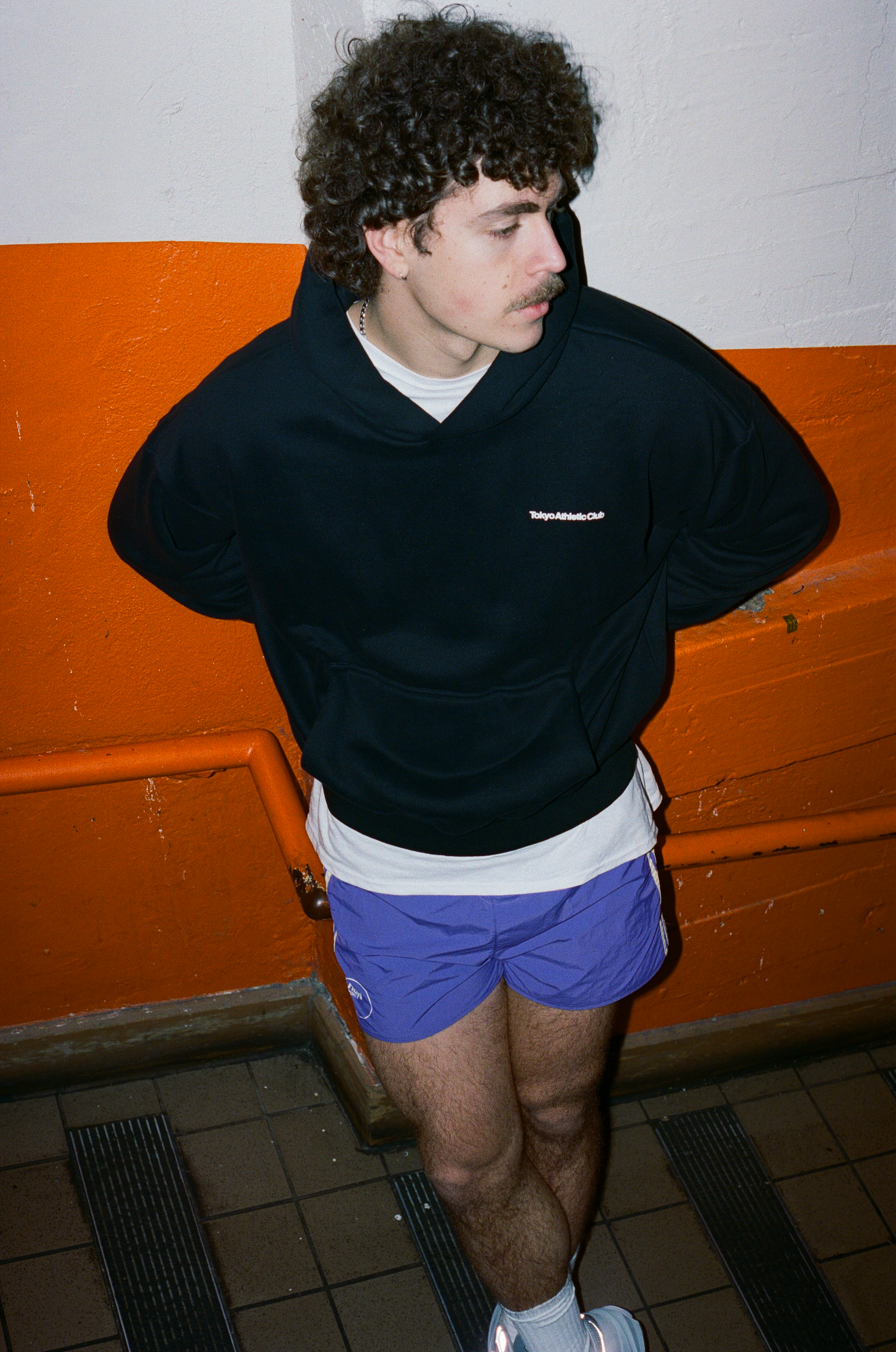 Tokyo Athletic Club basic logo cropped hoodie